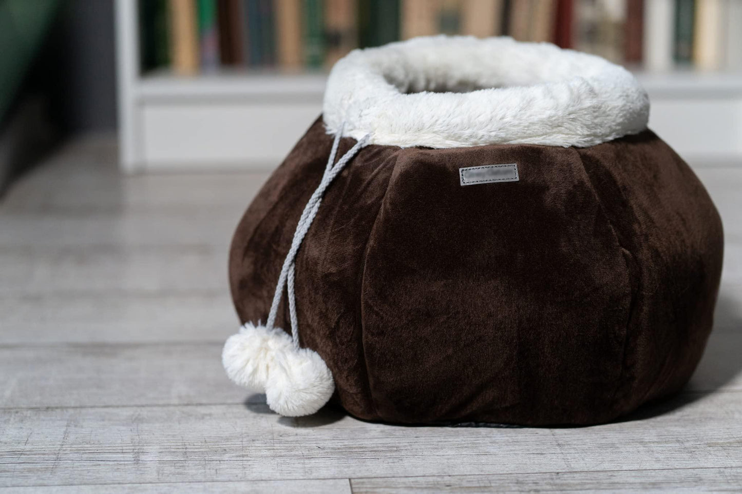 Cat Beds for Indoor Cats Cat Cave Bed Plush Round Soft Pet Tent with